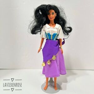 1995 Hunchback of Notre Dame Esmeralda Doll